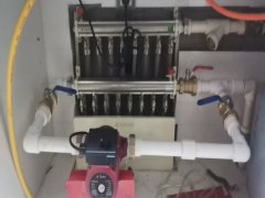 沈陽(yáng)地?zé)岽邓?><span>沈陽(yáng)地?zé)岽邓?/span></li>
<li><img src=